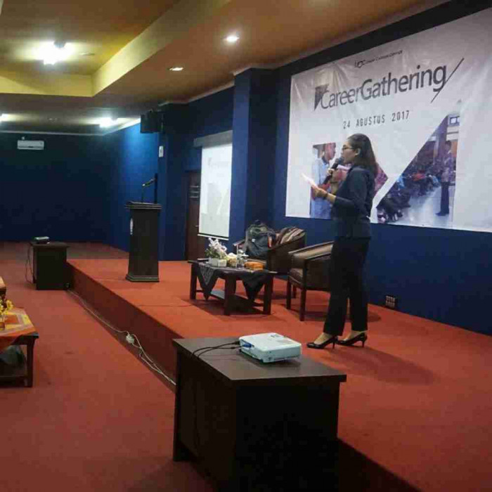 UCC Bersama WCU Mengadakan Career Gathering 2