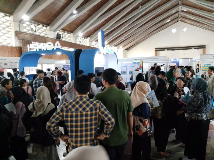 Pembukaan Awal Tahun: Suksesnya Undip Citra Job Fair 2025